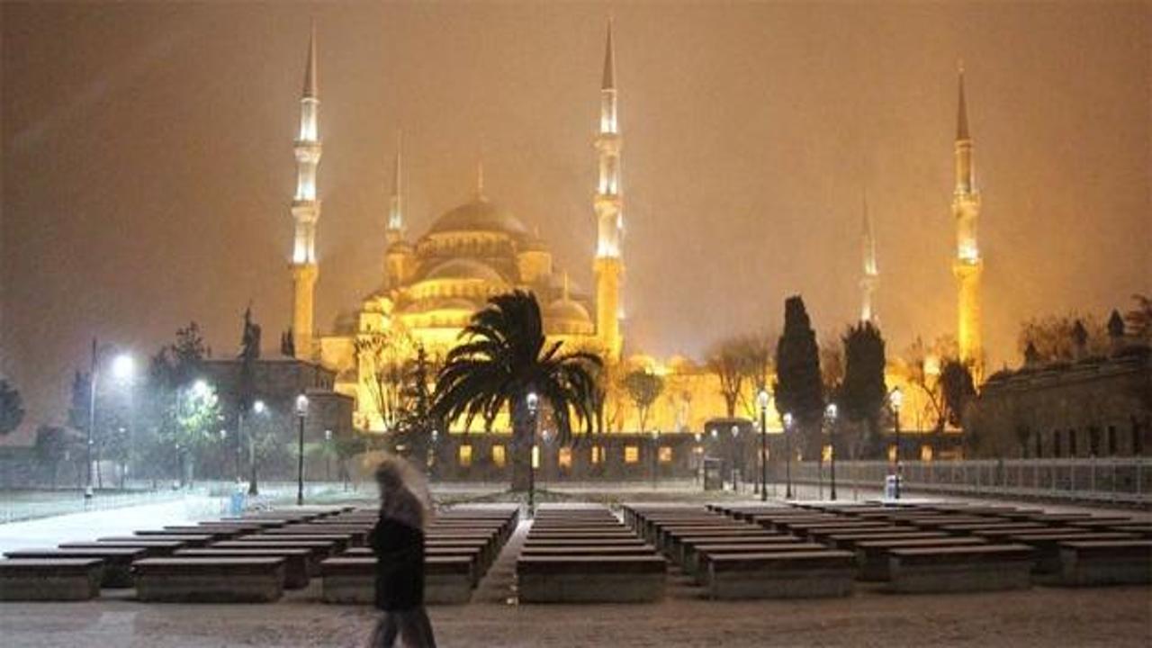 İstanbul'da kar sabah da etkili oldu