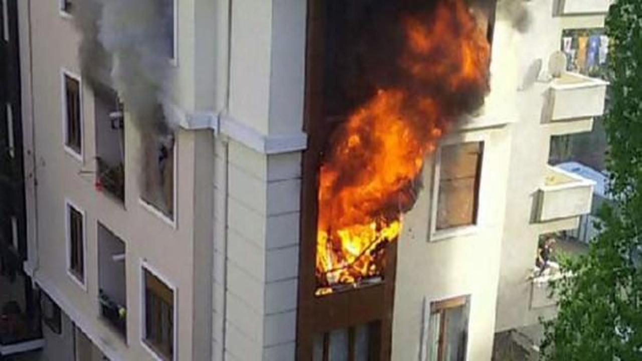 Maltepe'de bir evde oksijen tüpü patladı
