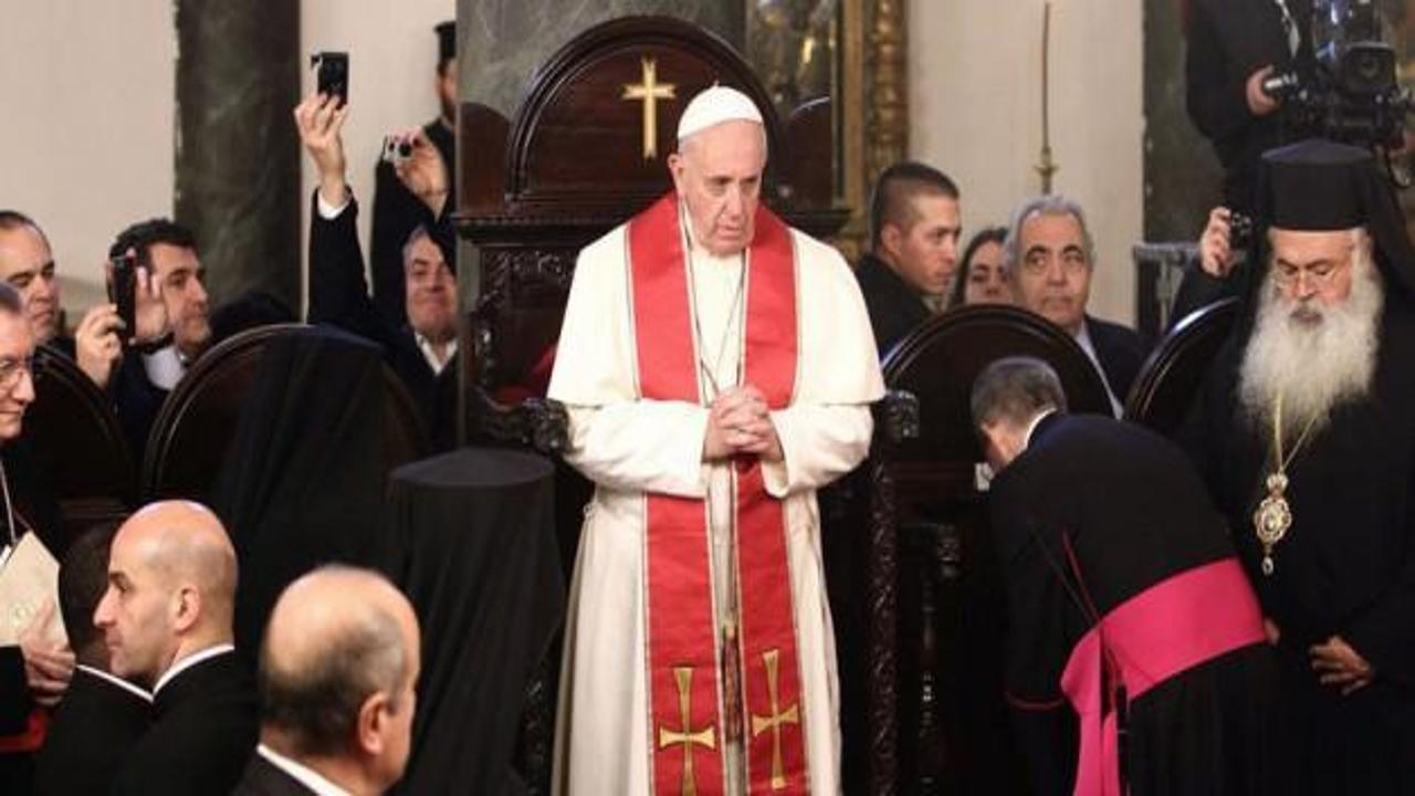 İtalya, Papa'nın Türkiye'ye jestlerini konuşuyor