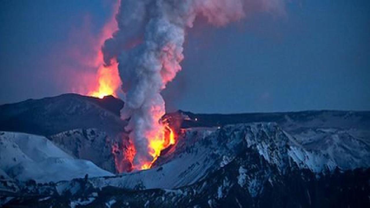 İzlanda'da yanardağ endişesi