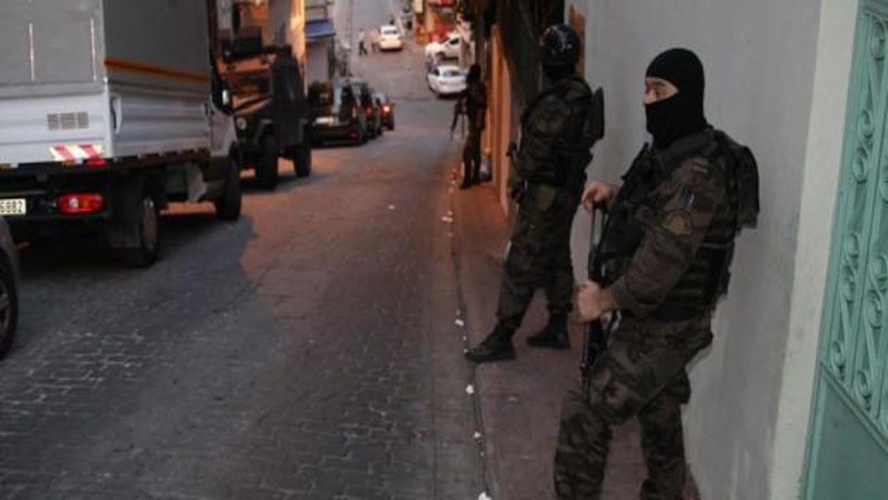 İzmir'deki terör saldırısı: 13 kişi gözaltında