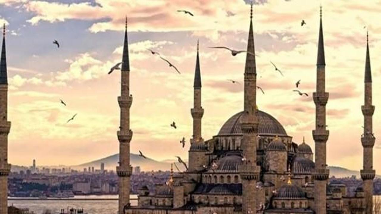 Kadir Gecesi mesajları, Kadir Gecesi ayet hadisler