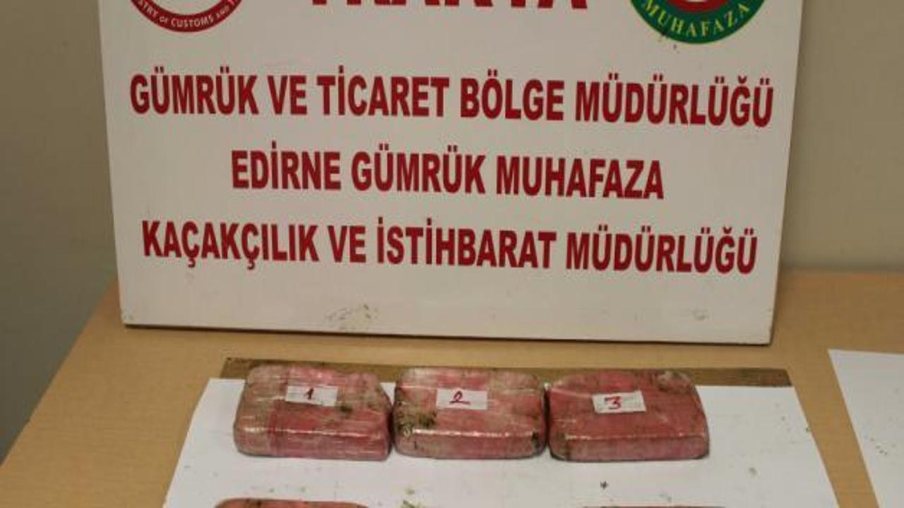 Kapıkule'de 3 kilo eroin ele geçirildi