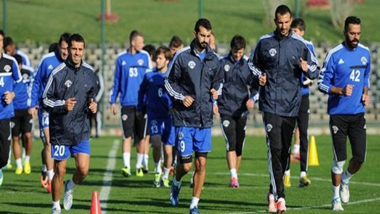 Kasımpaşa Antalya maçına kilitlendi