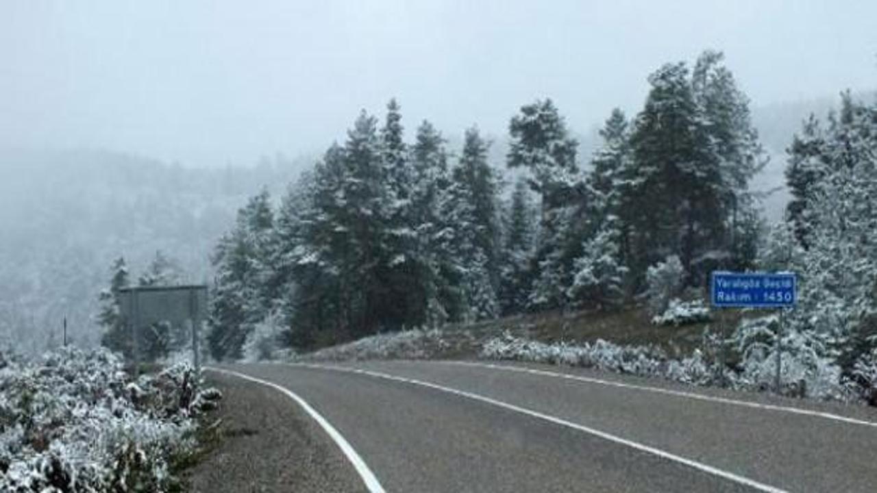 Kastamonu'ya mevsimin ilk karı yağdı