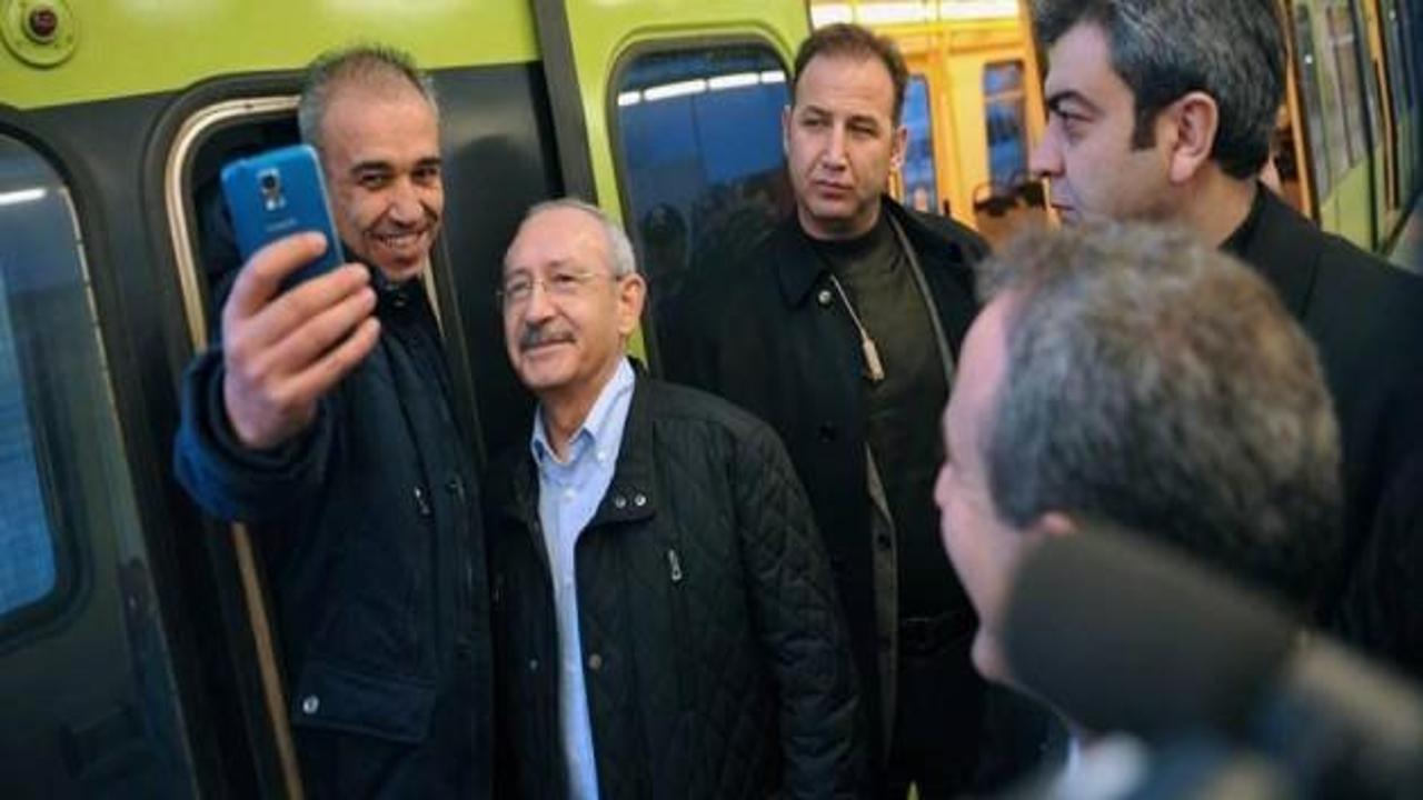 Kemal Kılıçdaroğlu metroya bindi