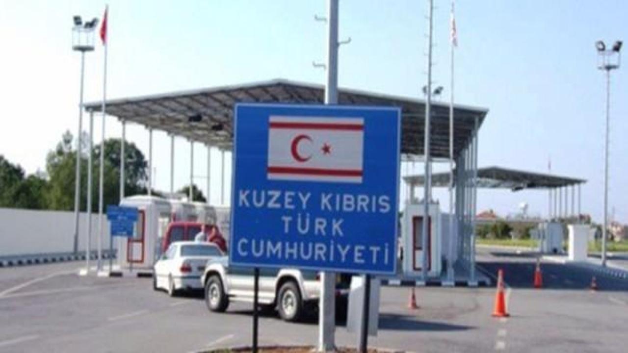 Kıbrıs sınır kapılarında vize uygulaması kalkıyor