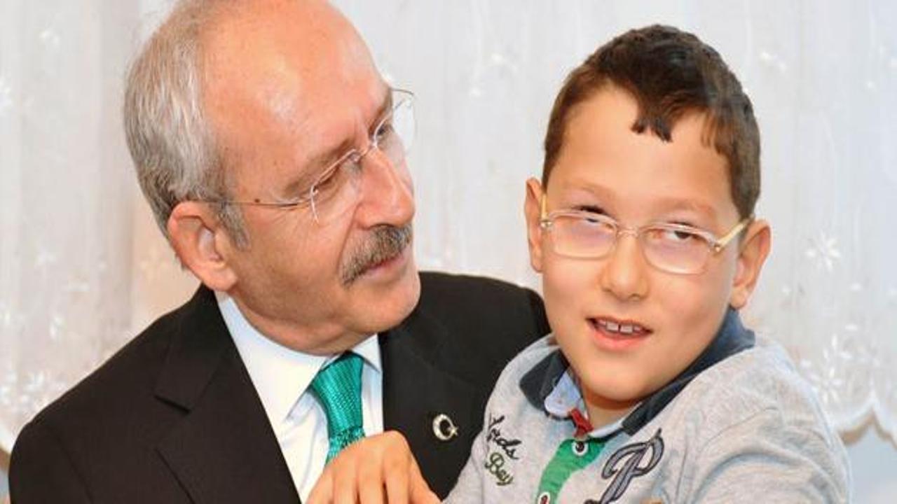 Kılıçdaroğlu'ndan engelli çocuğa sandalye