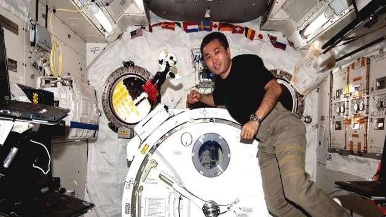 Kirobo uzayda insanla konuşan ilk robot oldu