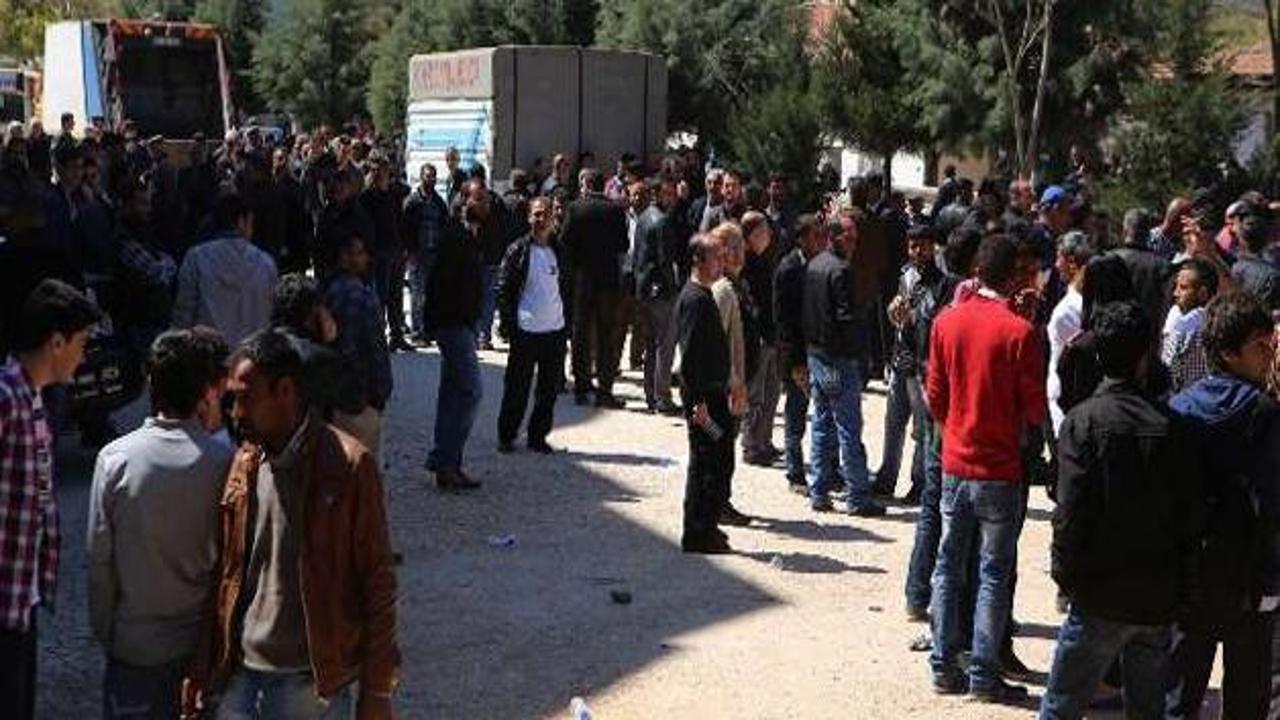 K.Maraş'ta gerginlik: CHP'liler adliyeye yürüdü