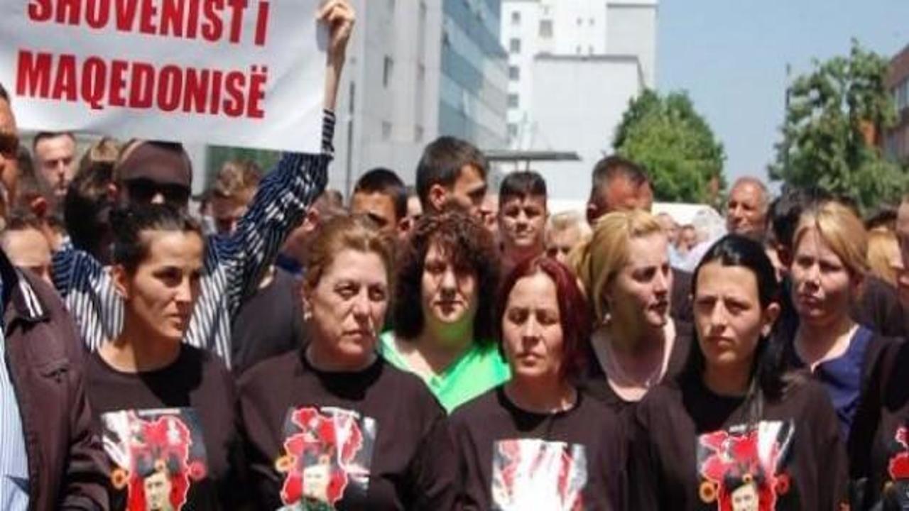 Kosova’da Başbakanlık önünde protesto