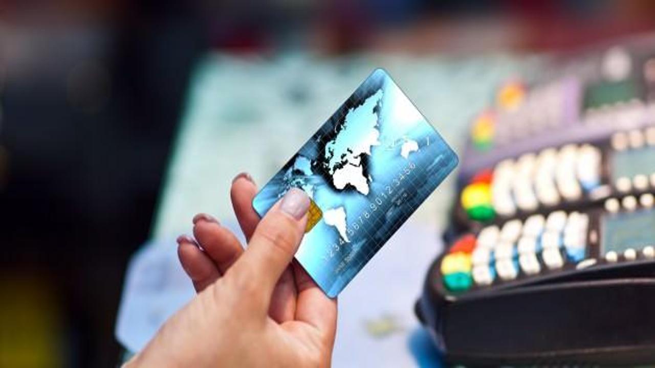 Kredi kartı ile 430 milyar lira harcadık