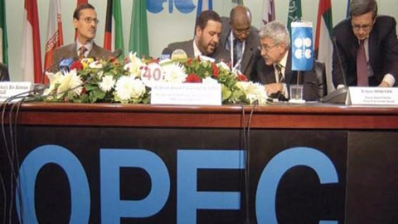Kritik OPEC toplantısı öncesi kutuplaşma sürüyor
