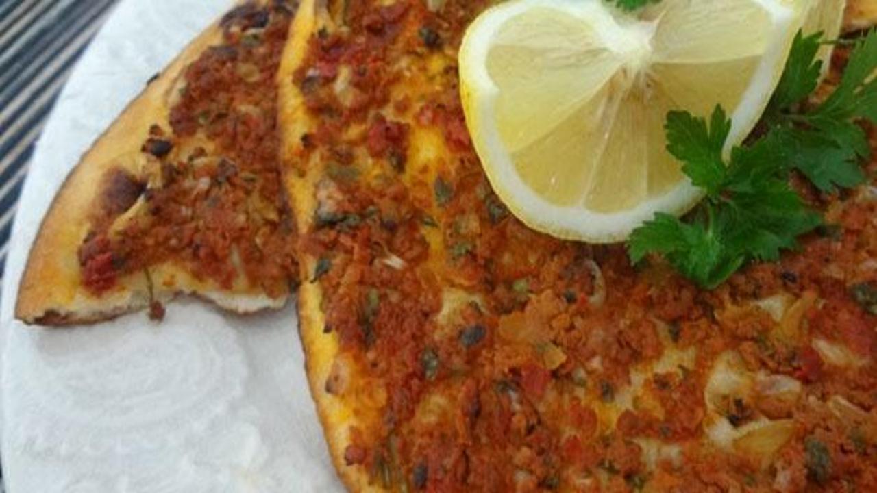 Lahmacun içi nasıl hazırlanır?