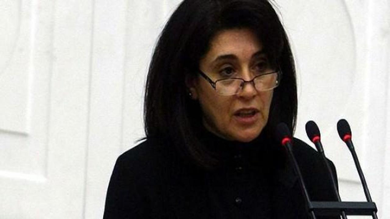 Leyla Zana kimdir? Leyla Zana T&uuml;rk&ccedil;e yemin etti