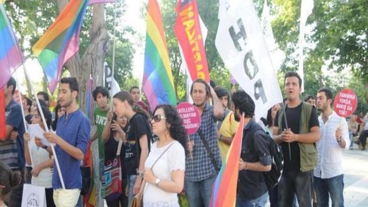 LGBTİ'lilerden 'engellendik' suç duyurusu