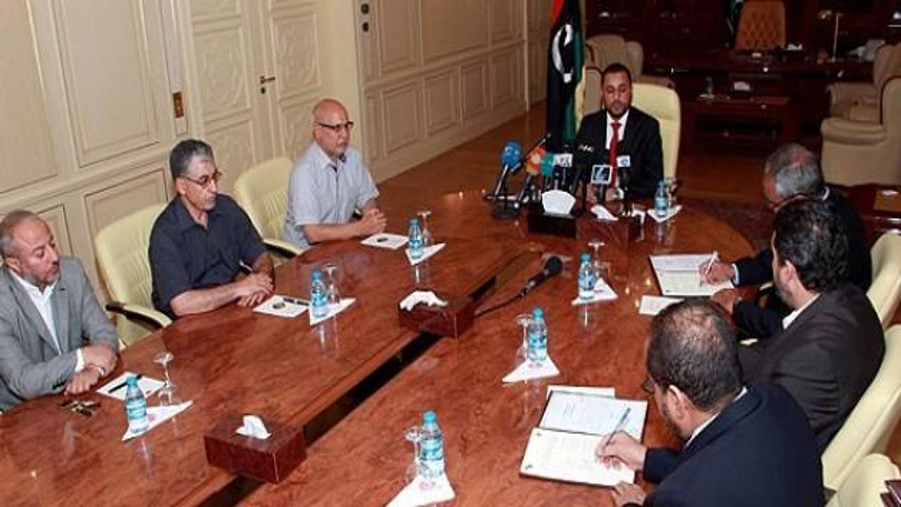 Libya'da yeni hükümet görevine başladı