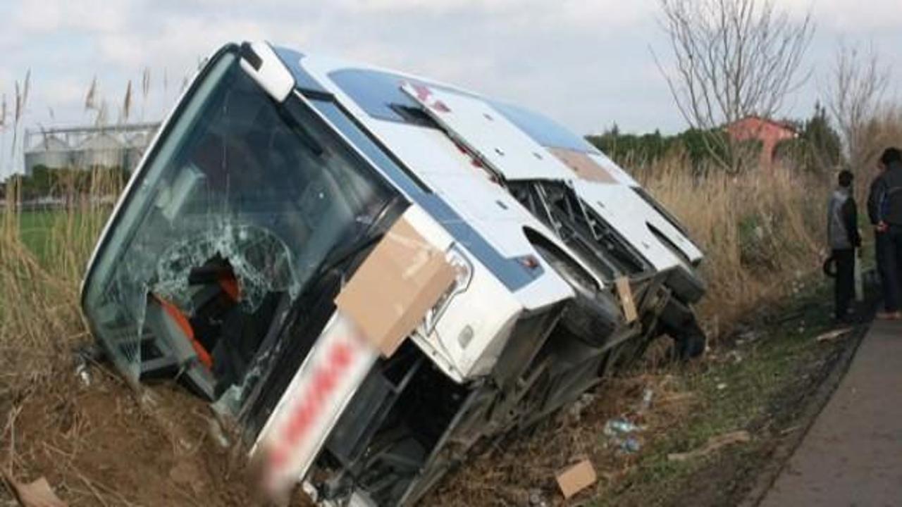 Malatya'da otobüs devrildi: Ölü ve yaralılar var