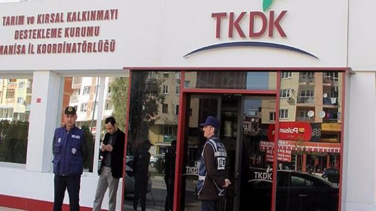 Manisa'da polis TKDK binasını arıyor