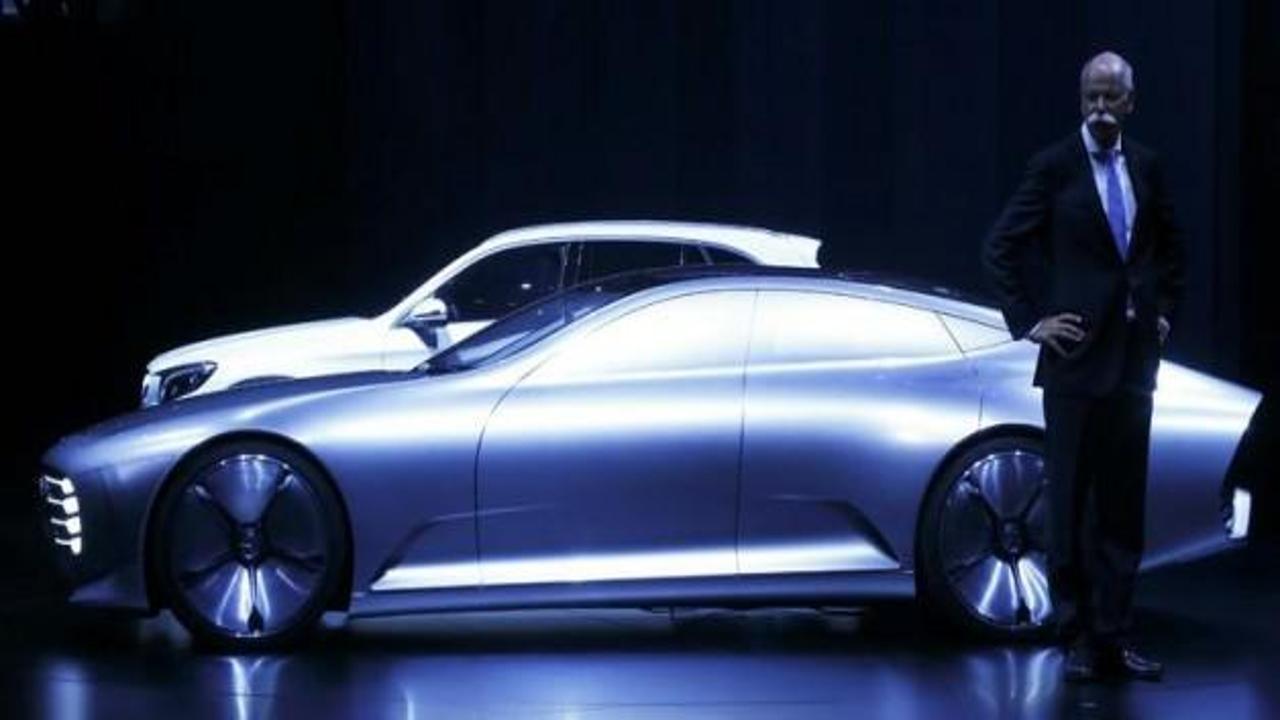 Mercedes'ten Audi ve BMW'ye s&uuml;rpriz &ccedil;ağrı