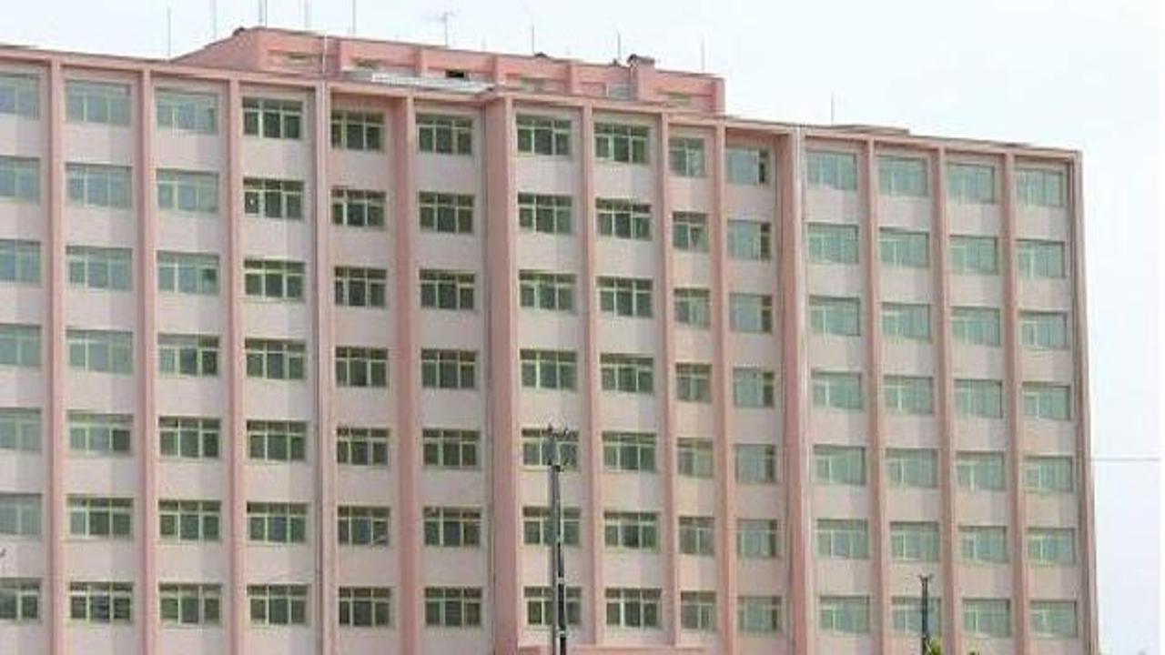 Mersin Emniyet'inde 15 müdürün görev yeri değişti