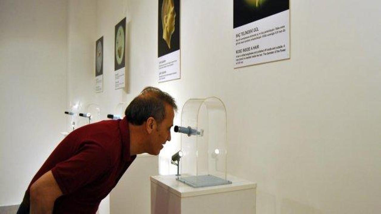 Mikroskop ile görülebilen eserler sergisi açıldı
