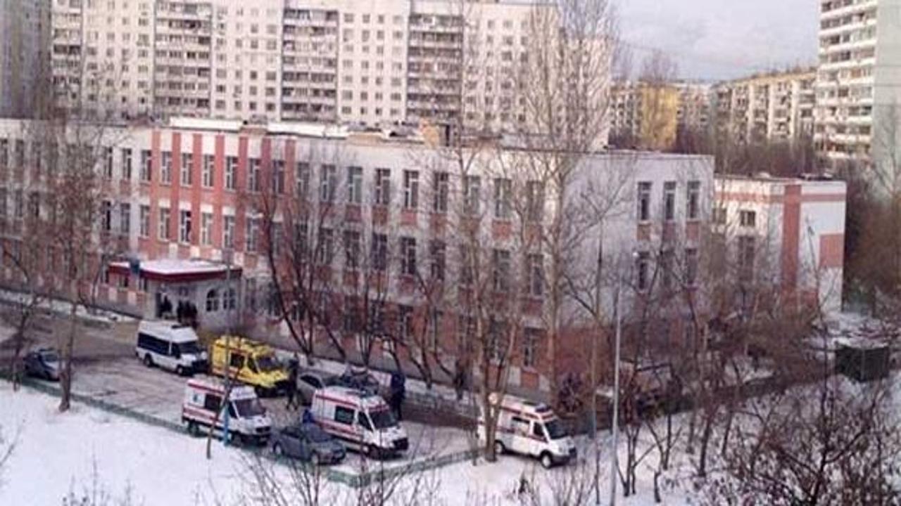 Moskova'da okula şok saldırı: 2 &ouml;l&uuml;!