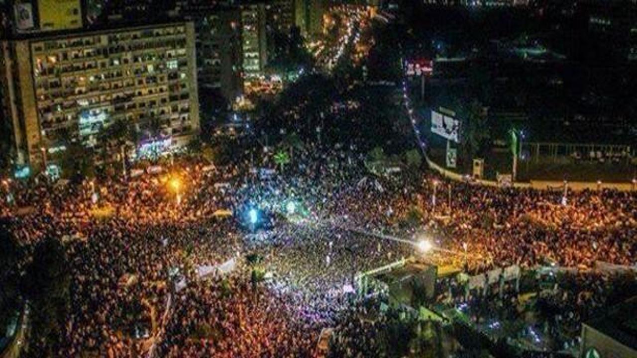 Mursi taraftarlarının bekleyişi sürüyor