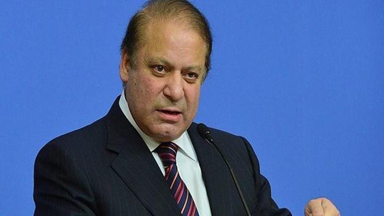 Pakistan'da Başbakan Şerif aleyhinde dava açıldı