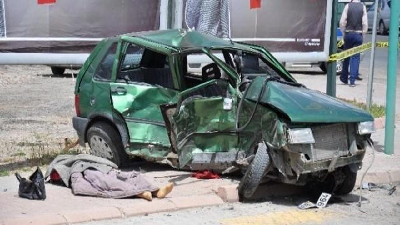 Nevşehir’de feci kaza: 2 ölü, 3 yaralı