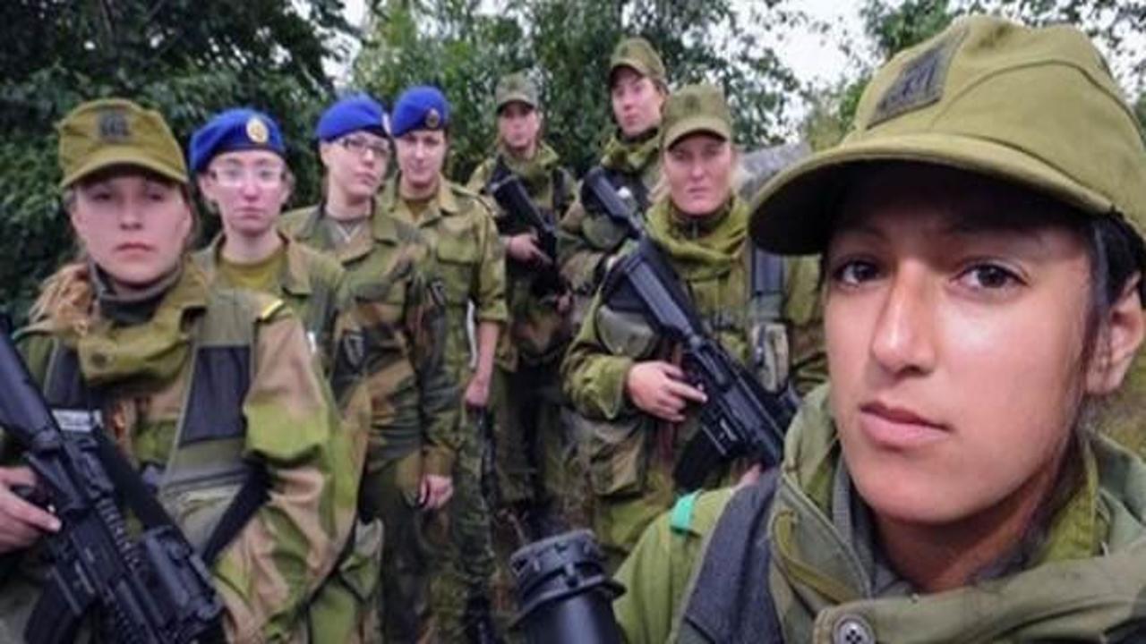 Norveç'te kadınlar da askerlik yapacak