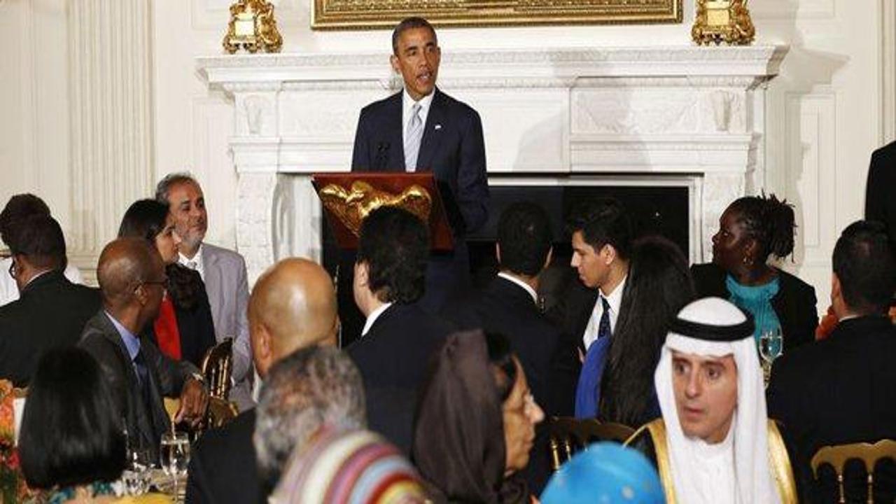 Obama Beyaz Saray'da iftar verdi