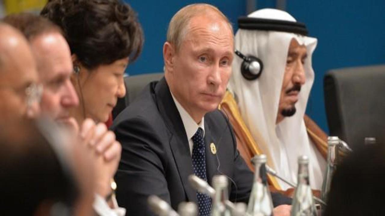 Obama, Rusya'yı Ebola ile kıyasladı