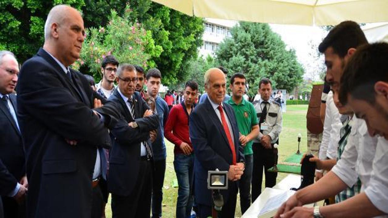 Öğrenciler projelerini sergiledi