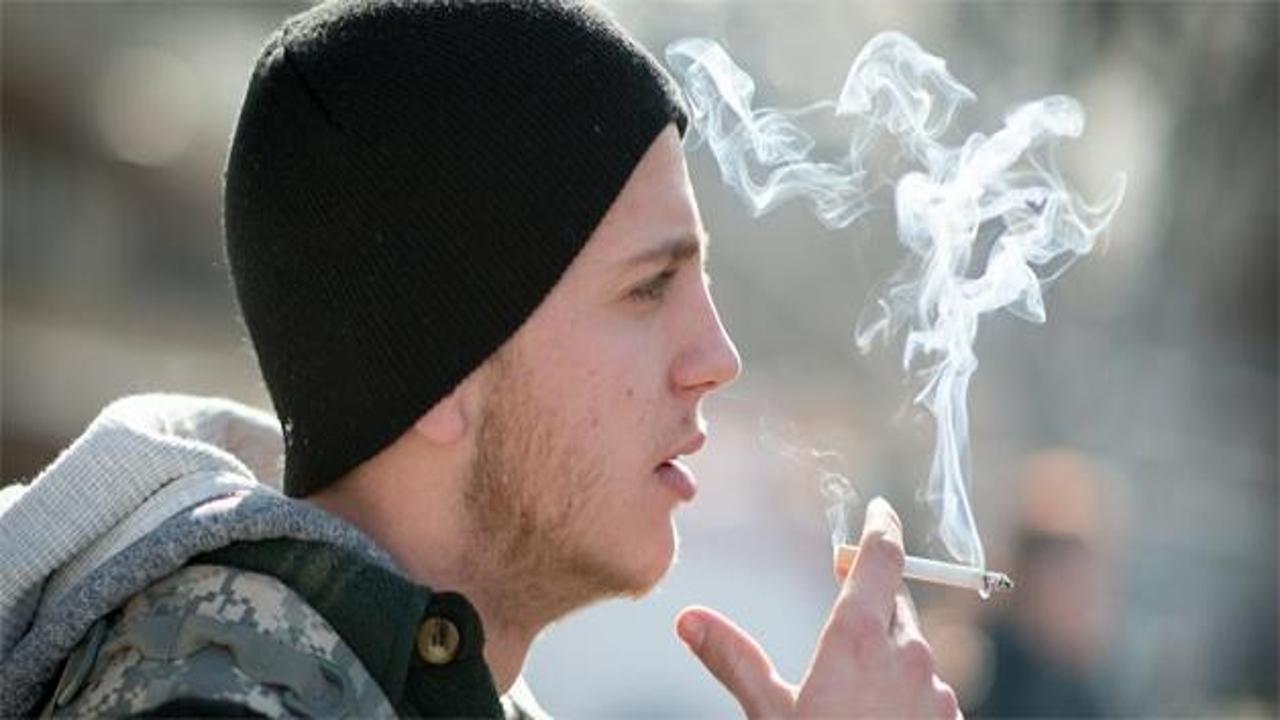 Sigara içenler akciğer kanseri oluyor