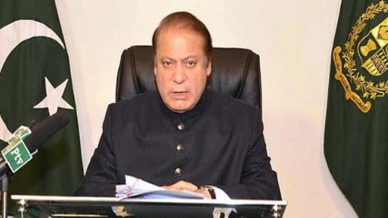 Pakistan Başbakanı'na dava açıldı