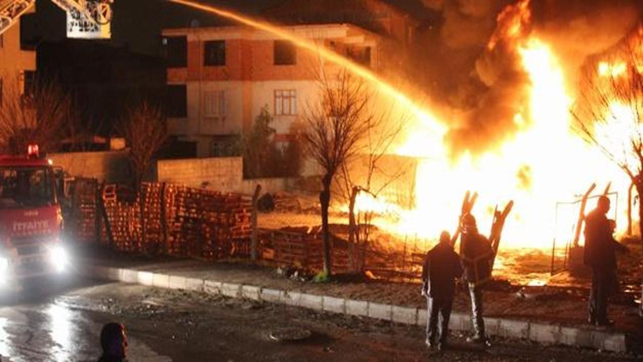 Kastamonu'da 6 ev yangında kül oldu