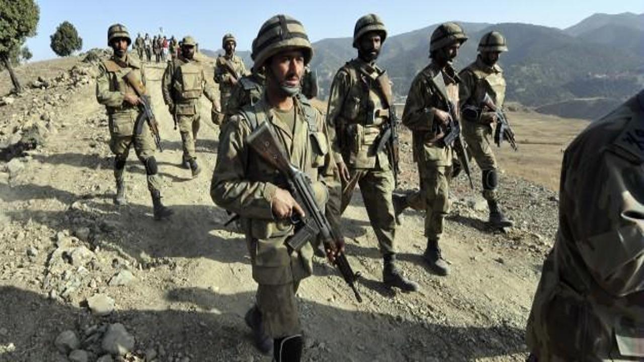 Pakistan Yemen'e asker gönderiyor