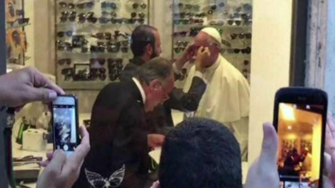 Papa 5 Euro'ya gözlük tamir ettirdi