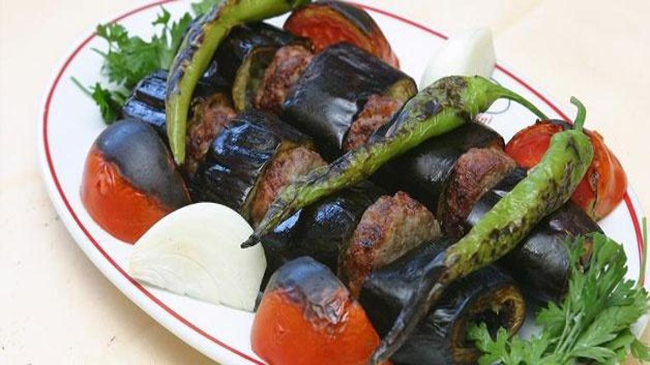 Patlıcanlı Adana Kebabı