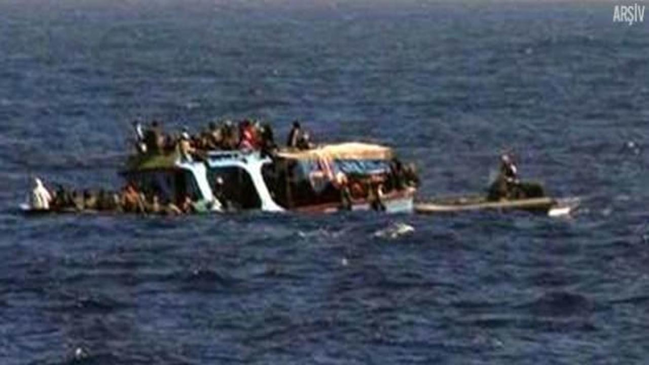 Muğla'da kaçakları taşıyan bot battı