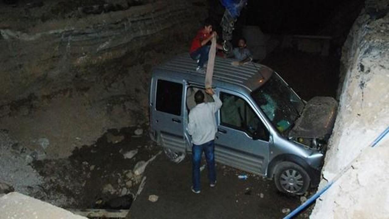 Burdur'da polis aracı kaza yaptı