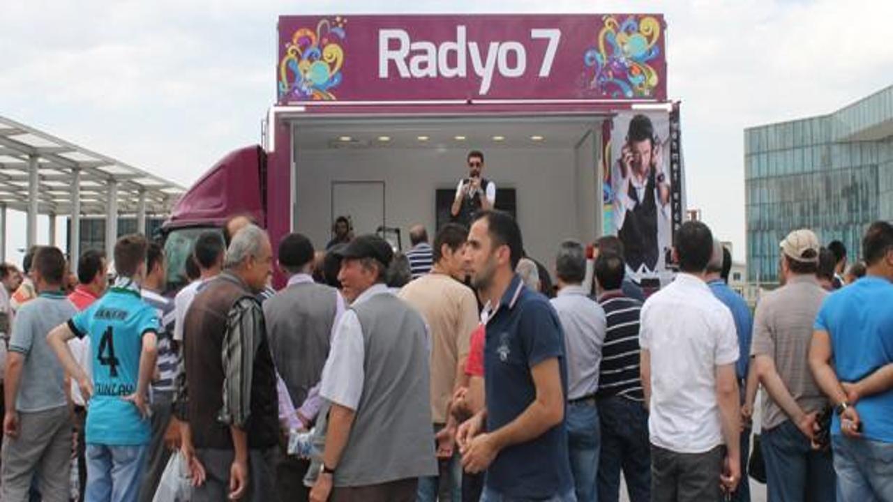 Radyo7, yaza bomba gibi girdi!