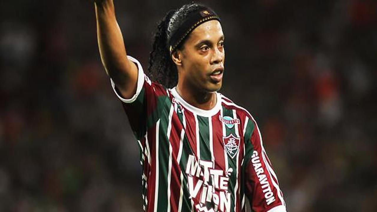 Ronaldinho'nun yeni adresi belli oldu!