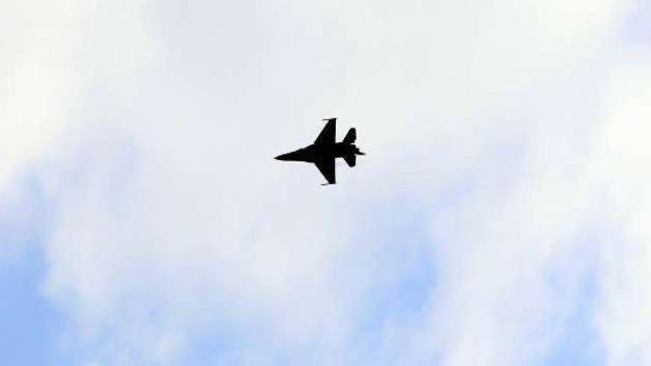 Rus istihbarat uçağına F-16'lı cevap