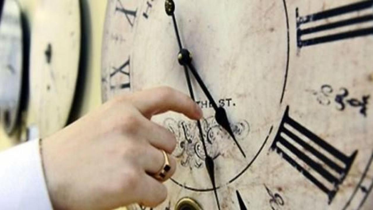 Kış saati saatler ne zaman geri alınacak 2015-2016