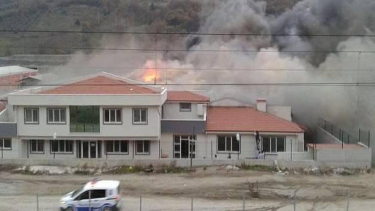 Sakarya'da fabrika yangını!