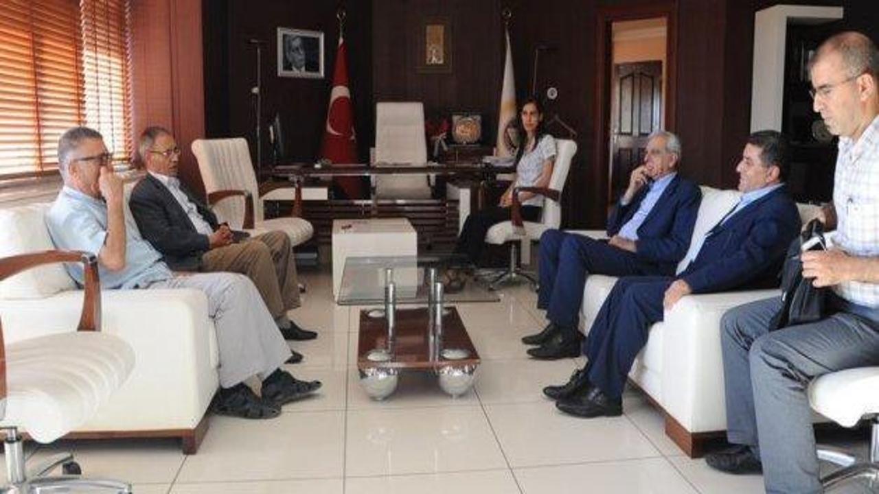 Salih Gedo, Ahmet T&uuml;rk ile g&ouml;r&uuml;şt&uuml; 