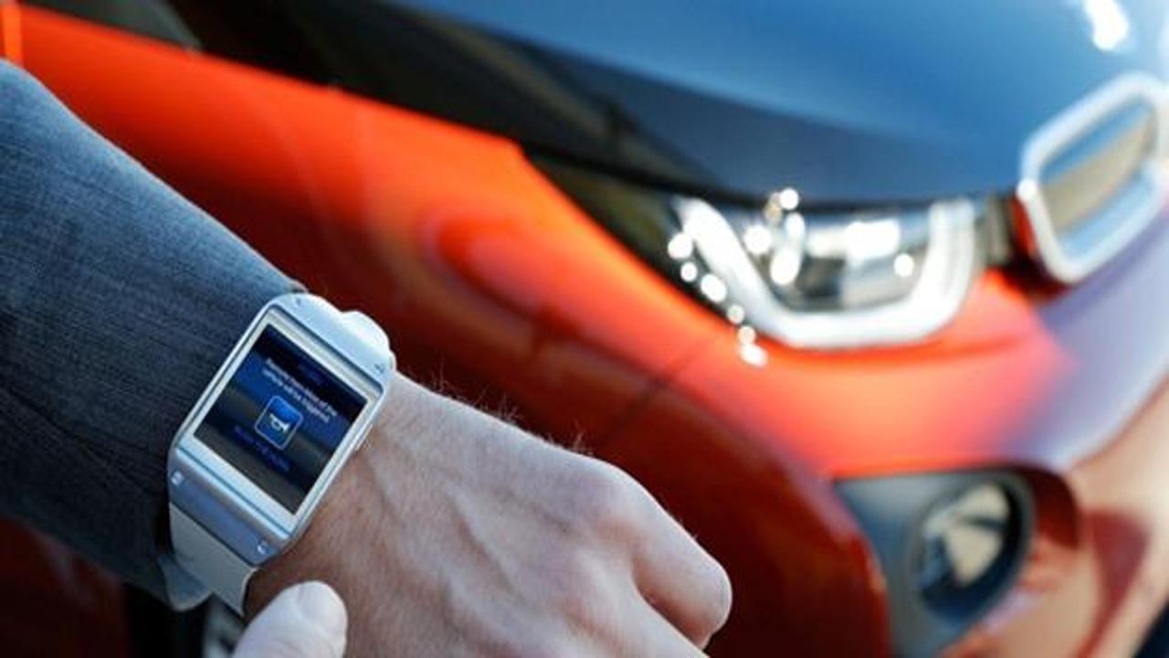 Samsung Galaxy Gear ile BMW i3 kontrolü!