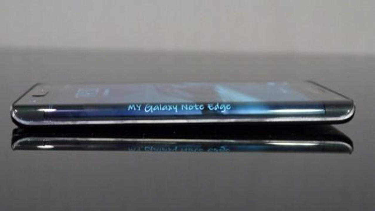 Samsung Galaxy S6 kavisli ekranla gelecek